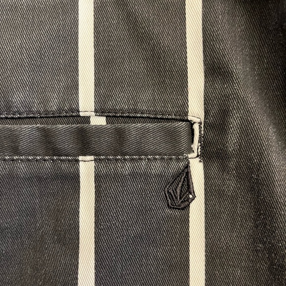 Volcom The Frochickie Mini Skirt - Picture 6 of 7